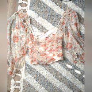 Crop top mesh floral print